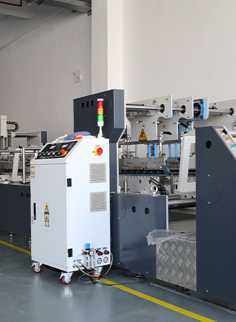 Complete set of fully automatic post press equipment