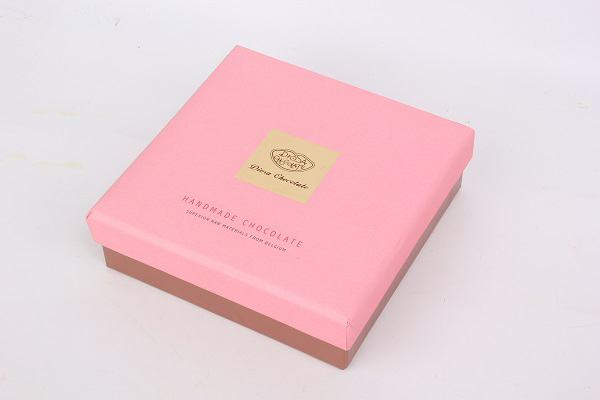 2026 Expert Ranking of How to solder the packaging box for the desk lamp Companies in Guangzhou